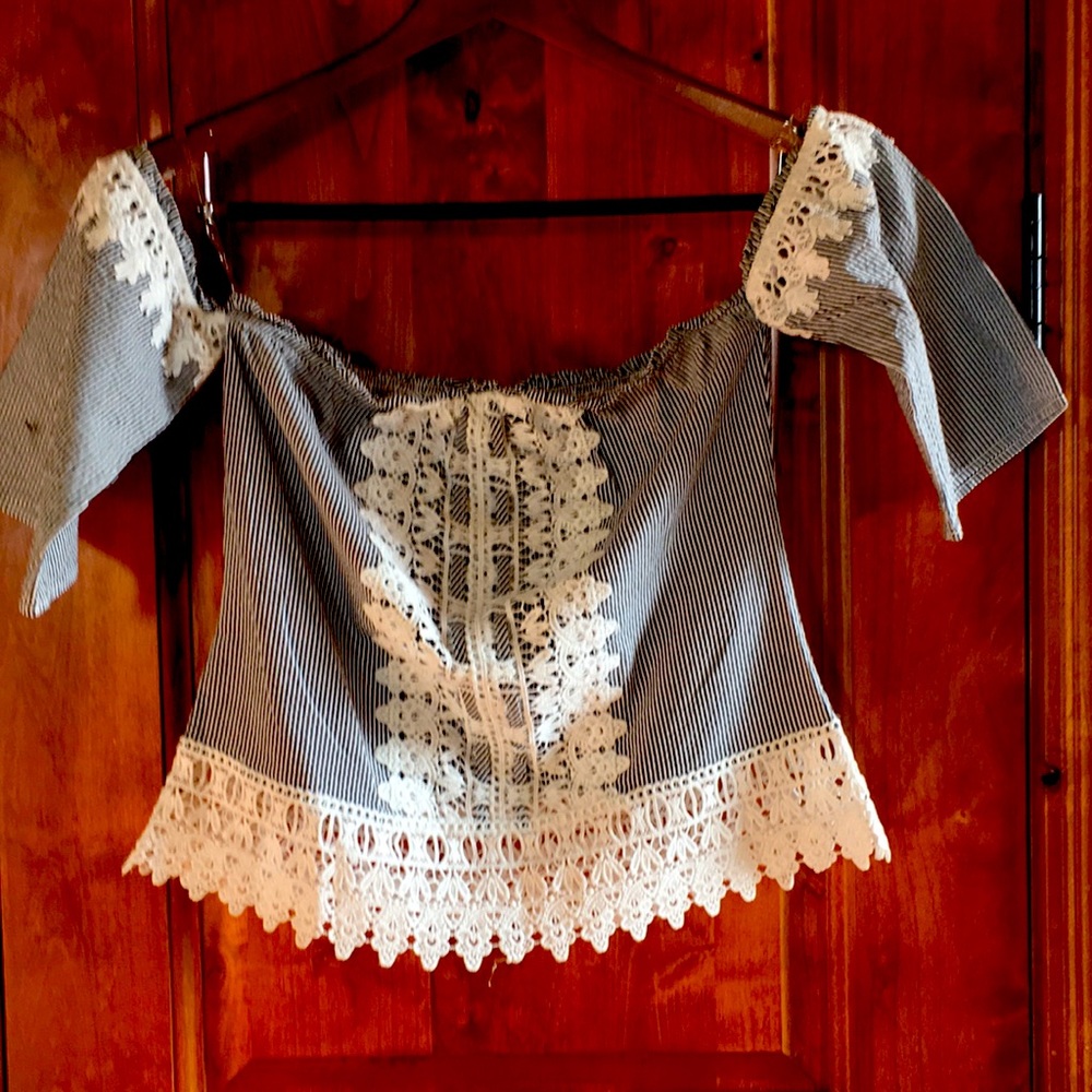Mocha Apparel crop top